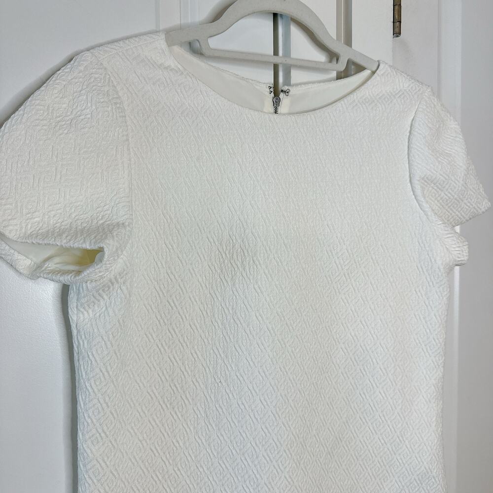 ALICE + OLIVIA Liv Dress White Drop Waist Textured Short Sleeve | 8 - Picture 4 of 11